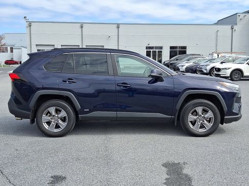 Certified 2023 Toyota RAV4 XLE w/ Convenience Package image 8