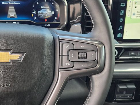Used 2024 Chevrolet Silverado 1500 High Country w/ High Country Premium Package AWD/4WD image 24
