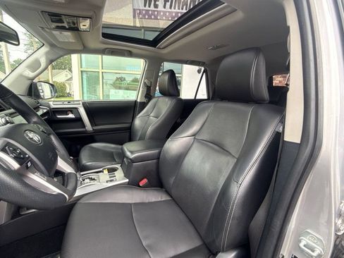Used 2015 Toyota 4Runner Limited w/ Four Season Floor Mat Package AWD/4WD image 12