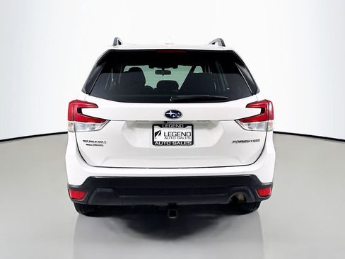 Used 2021 Subaru Forester Premium AWD/4WD image 7