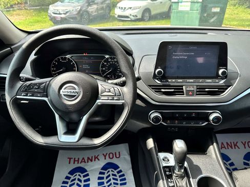 Used 2022 Nissan Altima 2.5 SV image 13