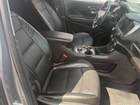 Used 2024 GMC Terrain AT4 w/ Tech Package image 5