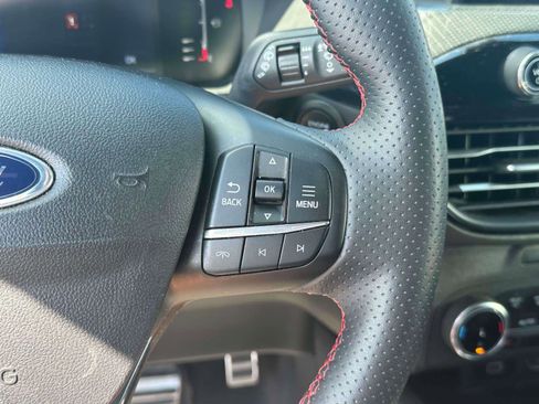 Certified 2024 Ford Escape ST-Line image 22