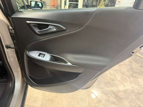 Used 2025 Chevrolet Malibu LT image 48