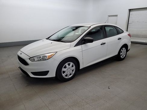 Used 2017 Ford Focus S image 2