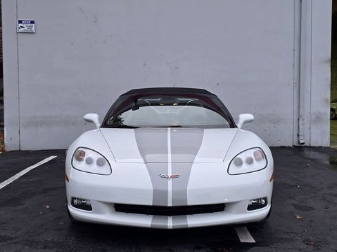 Used 2011 Chevrolet Corvette Convertible w/ Preferred Equipment Group image 2