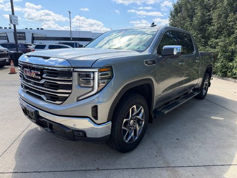 New 2026 GMC Sierra 1500 SLT w/ SLT Premium Plus Package AWD/4WD image 7