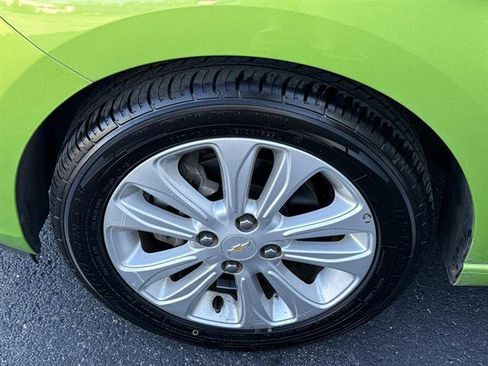 Used 2016 Chevrolet Spark LT image 7