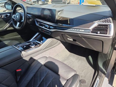 Used 2025 BMW X6 xDrive40i AWD/4WD image 25