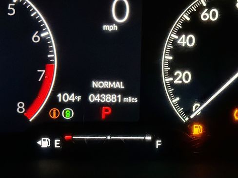 Used 2023 Honda Civic Sport image 8