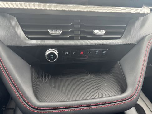 New 2026 Ford Explorer ST-Line image 25