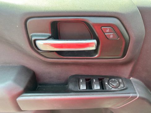 Used 2025 Chevrolet Silverado 1500 Custom Trail Boss AWD/4WD image 14