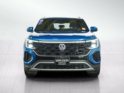 Used 2024 Volkswagen Atlas Cross Sport SEL AWD/4WD image 8