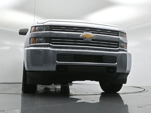 Used 2018 Chevrolet Silverado 2500 W/T image 41