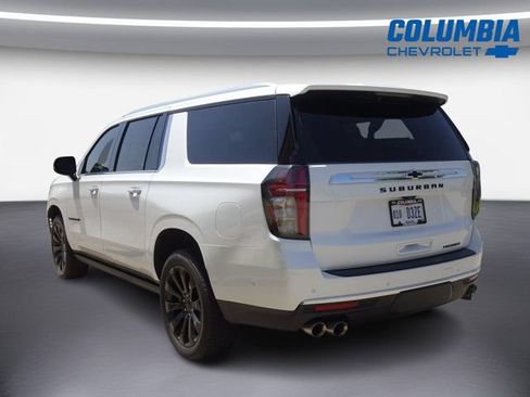 Used 2024 Chevrolet Suburban Premier w/ Advanced Technology Package AWD/4WD image 5