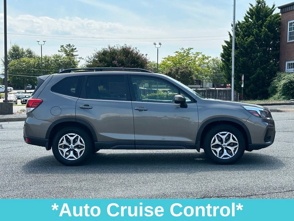 Used 2019 Subaru Forester Premium w/ All-Weather Package AWD/4WD image 11