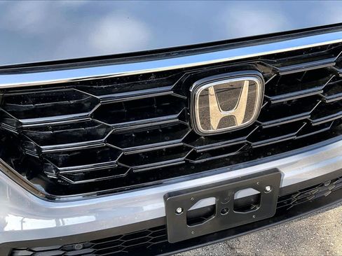 Used 2024 Honda CR-V EX-L image 29