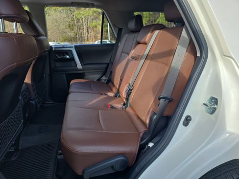 Certified 2022 Toyota 4Runner Limited image 13