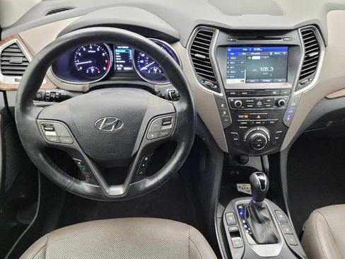 Used 2017 Hyundai Santa Fe Limited AWD/4WD image 22