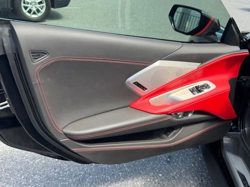 Used 2022 Chevrolet Corvette Stingray Premium Cpe w/ Battery Protection Package RWD image 30