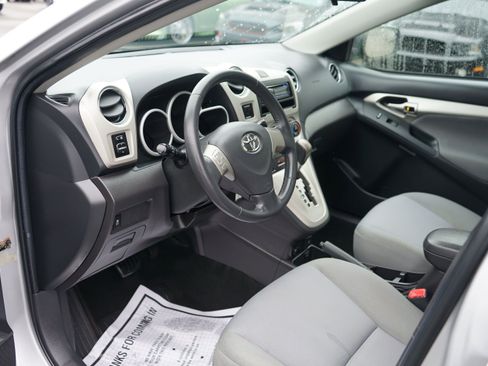 Used 2009 Toyota Matrix S AWD/4WD image 9