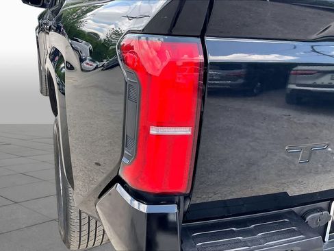 Used 2024 Toyota Tacoma SR5 RWD image 28