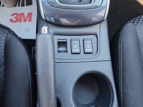 Used 2018 Nissan Sentra SR w/ SR Midnight Edition Package FWD image 18