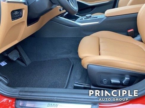 New 2023 BMW 330i Sedan w/ Convenience Package RWD image 26