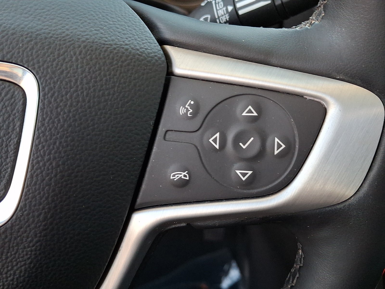 Certified 2024 GMC Terrain SLT w/ Elevation Edition AWD/4WD image 22