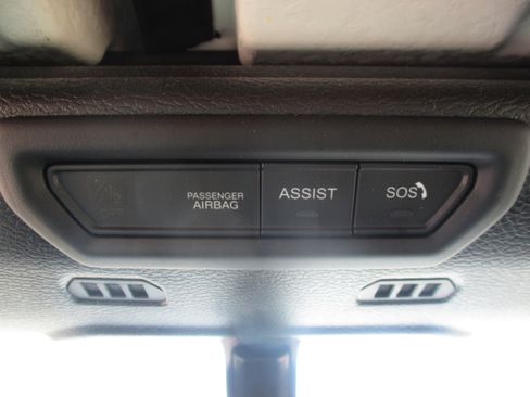 Used 2022 Jeep Wrangler Unlimited Sport image 29