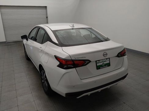 Used 2025 Nissan Versa SV FWD image 6