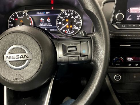Certified 2021 Nissan Rogue SV image 23
