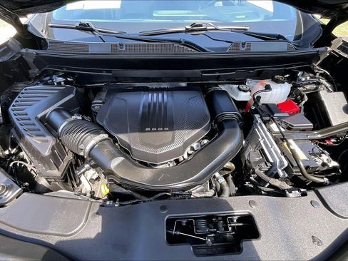 Used 2024 GMC Acadia Elevation AWD/4WD image 10