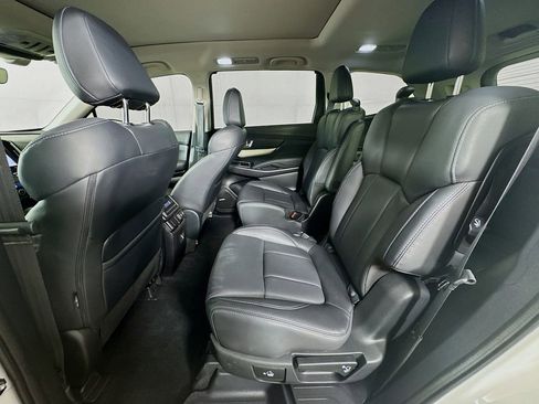 Used 2020 Subaru Ascent Limited w/ Technology Package image 29