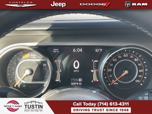 Used 2020 Jeep Wrangler Unlimited Sahara AWD/4WD image 6