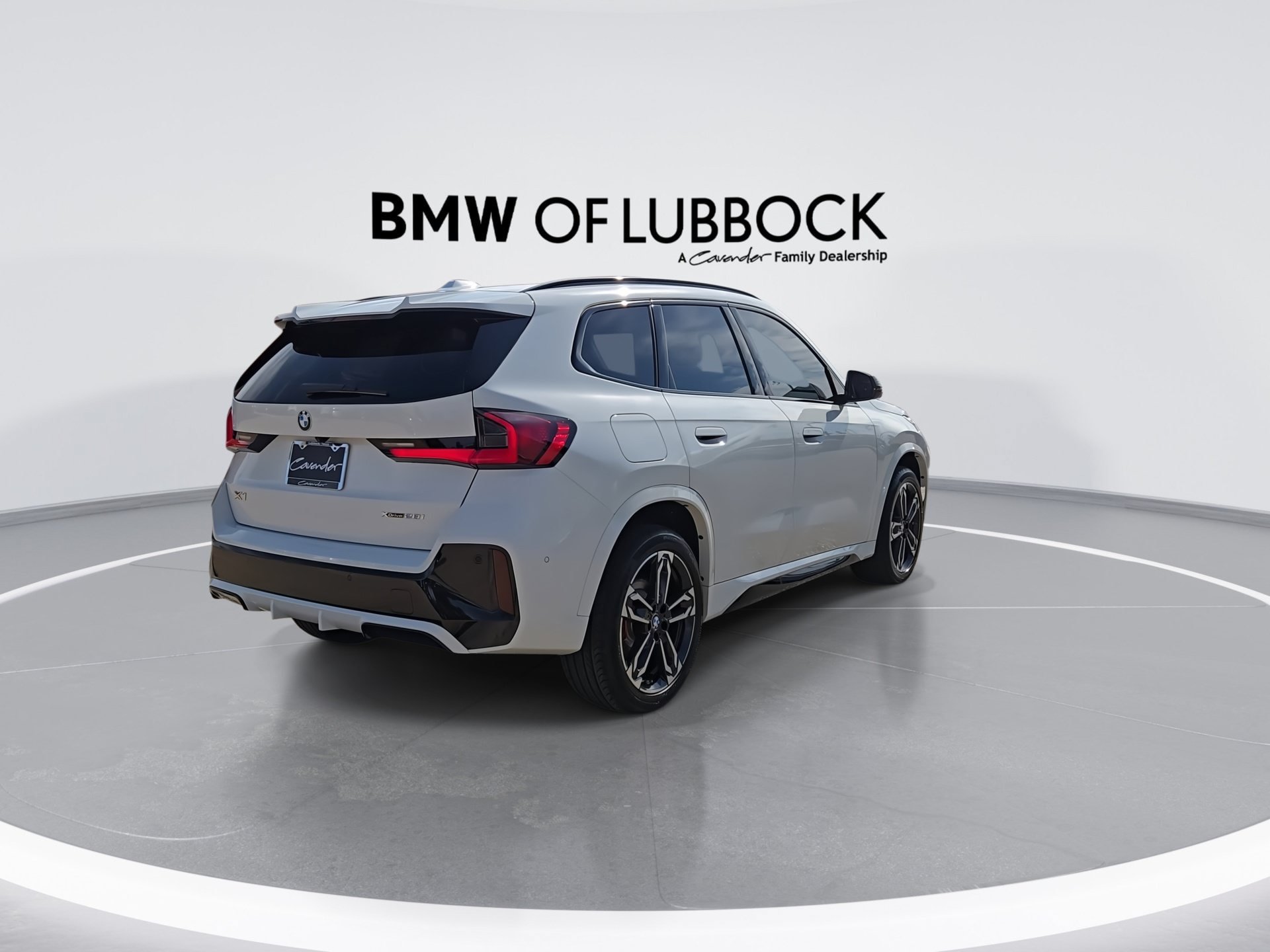 Used 2026 BMW X1 xDrive28i w/ Technology Package AWD/4WD image 8