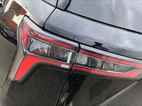 Certified 2025 Chevrolet Equinox LT image 25