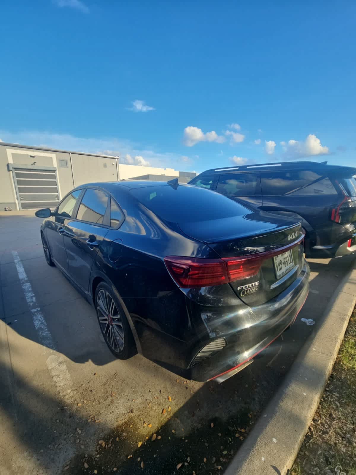 Certified 2023 Kia Forte GT w/ GT2 Package FWD image 3