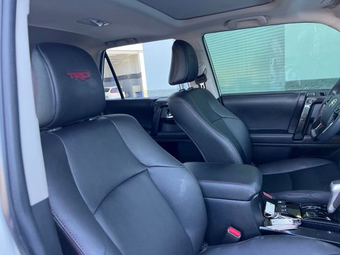 Used 2024 Toyota 4Runner TRD Off-Road Premium w/ Moonroof Package AWD/4WD image 21