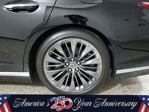 Used 2020 Lexus LS 500 w/ Interior Upgrade Package RWD image 9