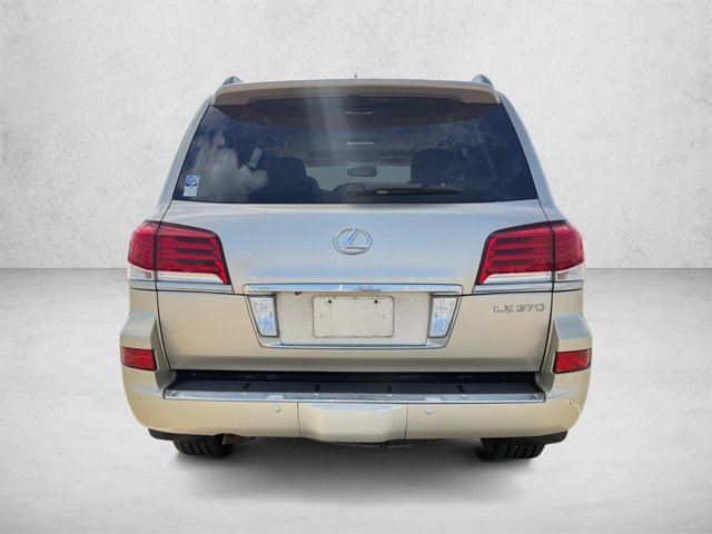 Used 2013 Lexus LX 570 4WD w/ Luxury Pkg image 6