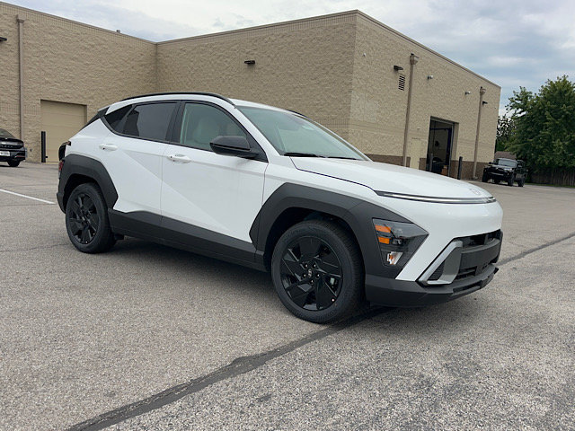 New 2027 Hyundai Kona SEL Sport FWD image 10