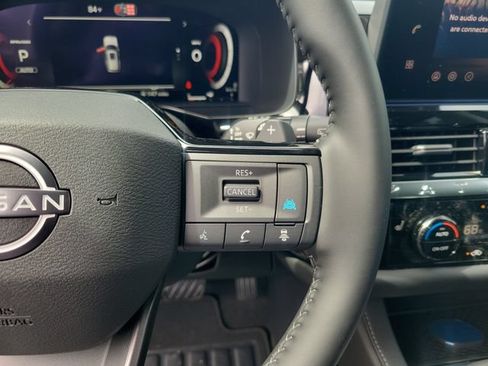 New 2026 Nissan Pathfinder SL AWD/4WD image 22