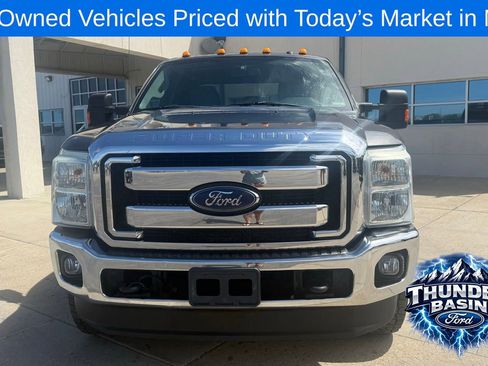 Used 2016 Ford F350 XLT w/ XLT Value Package AWD/4WD image 2