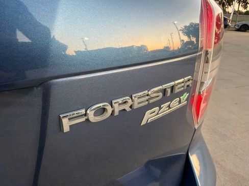 Used 2015 Subaru Forester 2.5i Touring w/ Protection Package #2 AWD/4WD image 18