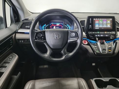 Used 2023 Honda Odyssey Touring image 16