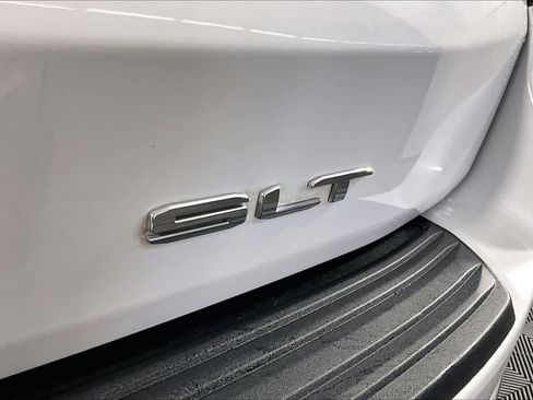 Certified 2022 GMC Yukon SLT w/ SLT Luxury Package RWD image 10