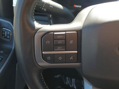 Certified 2024 Ford F250 Lariat w/ Chrome Package image 25