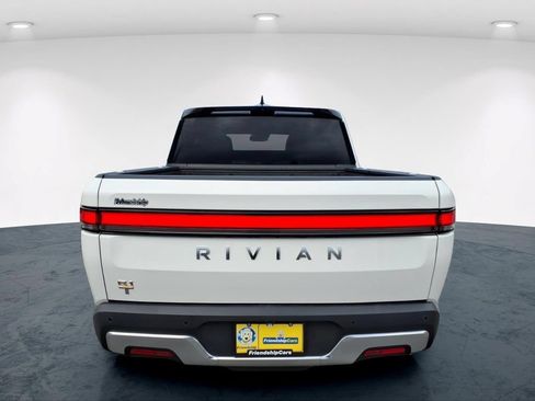 Used 2022 Rivian R1T Adventure AWD/4WD image 7