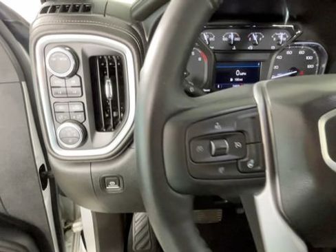 Used 2021 GMC Sierra 2500 SLT w/ SLT Premium Package AWD/4WD image 22